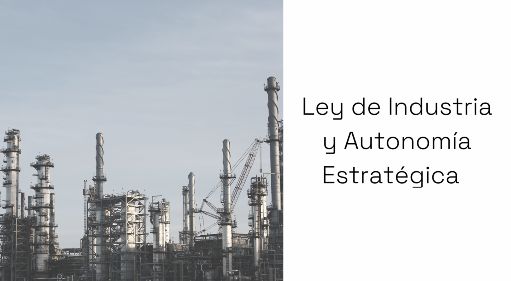 El Gobierno ha aprobado la Ley de Industria y Autonomía Estratégica para modernizar el sector, impulsar la digitalización y garantizar una producción sostenible. Incluye incentivos para industrias, inversión de 160.000 millones de euros y apoyo a pymes. SEPIDES gestionará fondos industriales estratégicos.